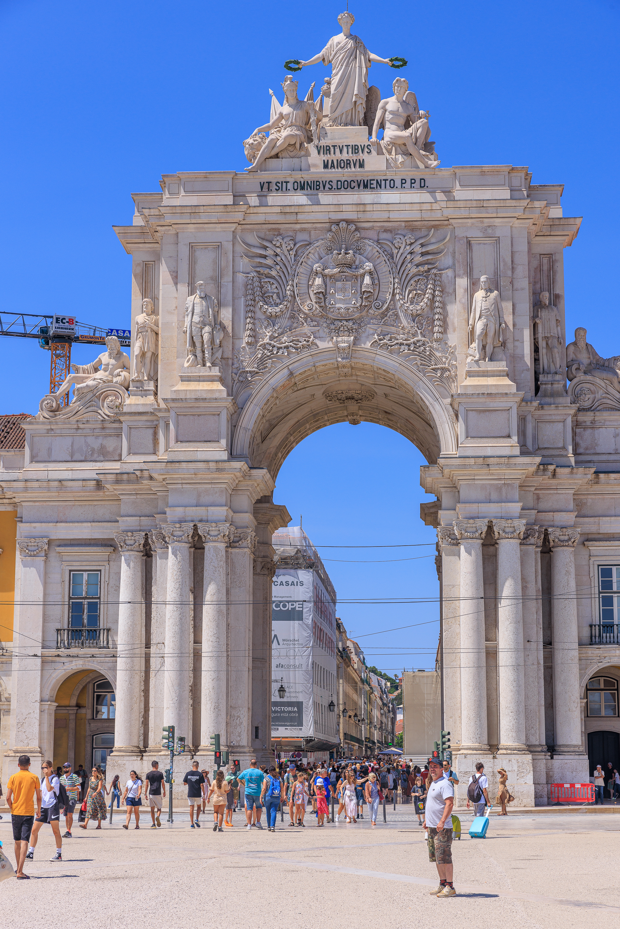 Praca de la Commercia